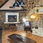 3 Bedroom Gorgeous In * Krasica (Primorje-Gorski Kotar)